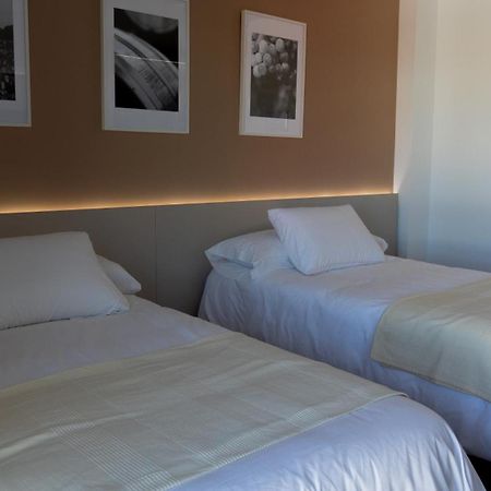 La Hospederia - El Provencio Hotell Exteriör bild