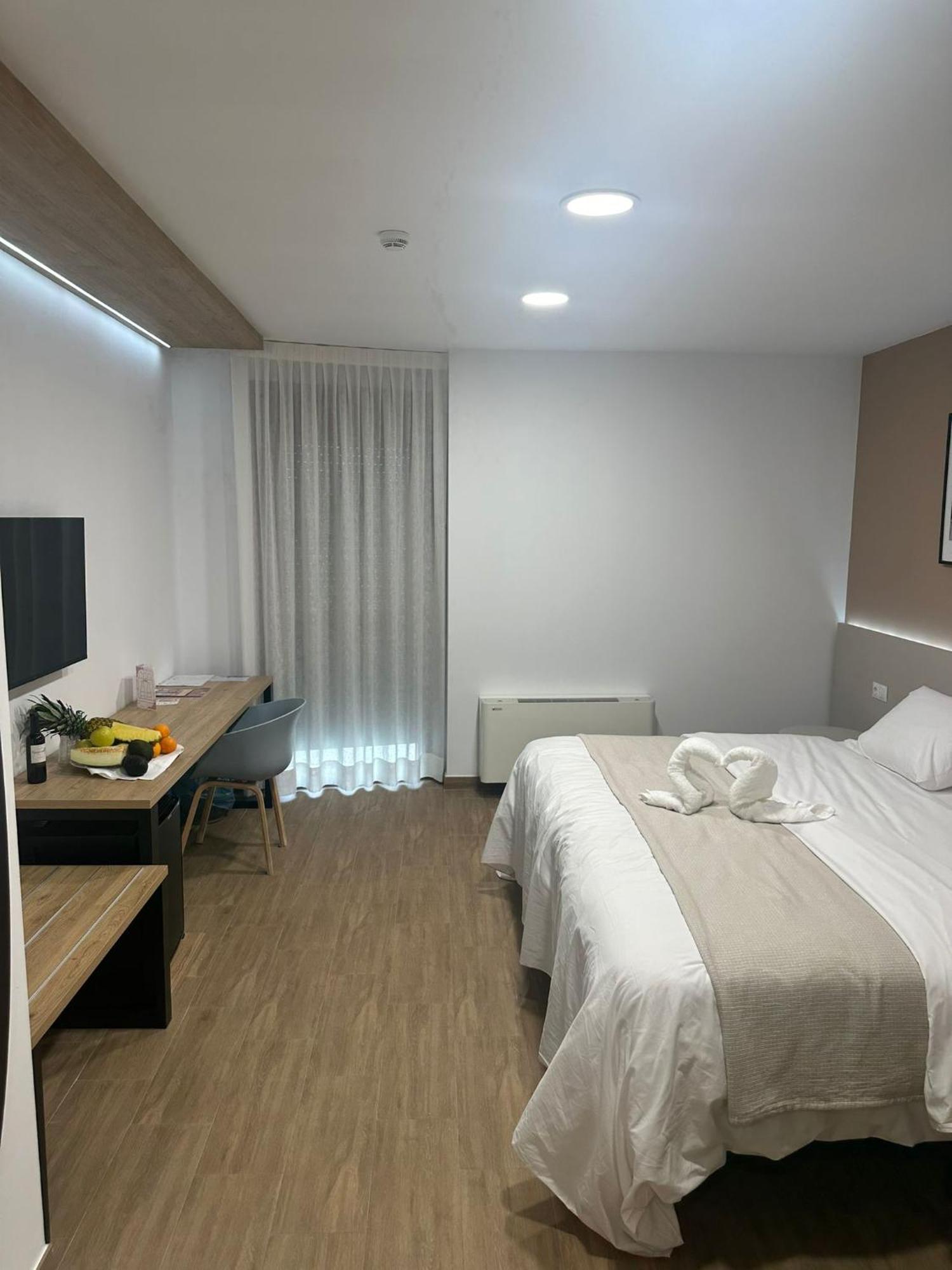La Hospederia - El Provencio Hotell Exteriör bild
